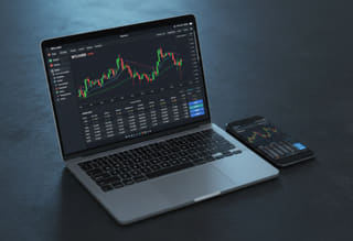 Historique des transactions et performances des fonds — suivi de l'activité