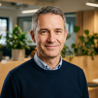 James Mitchell, Directeur Général chez Swaptayre